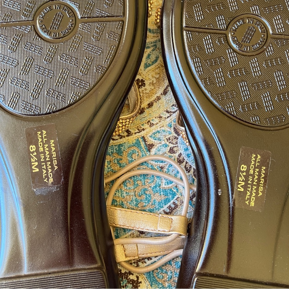 Italian Shoemaker Gold Rhinestone sandal NEW 8.5 - Picture 9 of 9